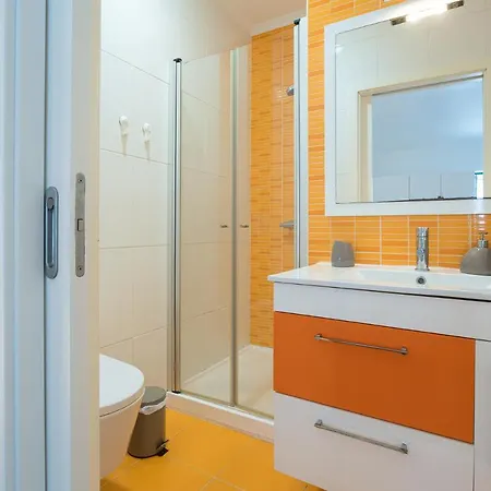 Apartment T3 Abegoarias Filipe Do Canto