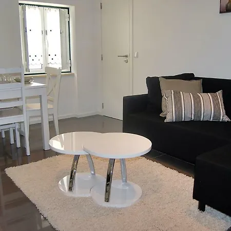 Apartment T3 Abegoarias Filipe Do Canto *